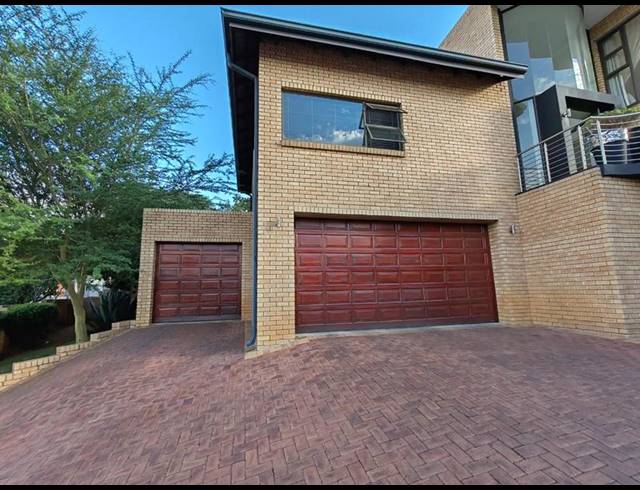 5 BEDROOM HOUSE FOR SALE IN MEYERSDAL NATURE ESTATE